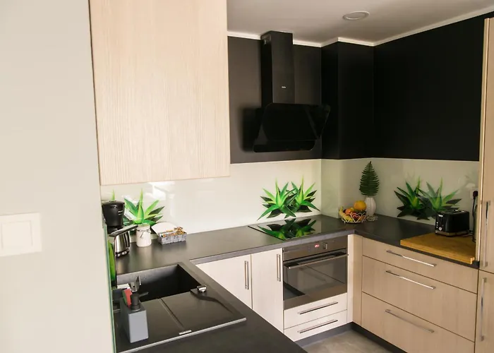 Trzy Szlaki - Gory Na Wyciagniecie Reki, Przy Szlakach Na Sniezke, Wygodnie, Cicho, Spokojnie, Bezplatny Parking Apartment Karpacz